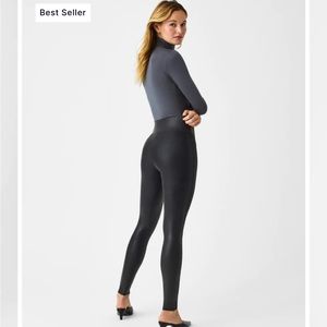 NWT Spanx Petite Faux Leather Leggings